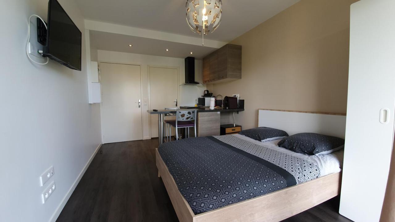 Le Studio Cosy D'Angelique Et David Avec Parking Rambouillet Dış mekan fotoğraf